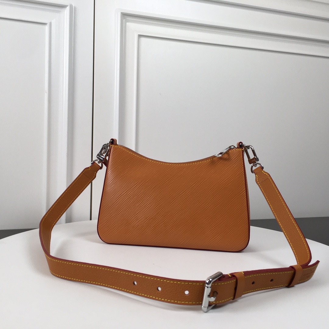 Valentino Classic Luxury Handbag Shoulder Crossbody Bag Ref.22396BF5 2