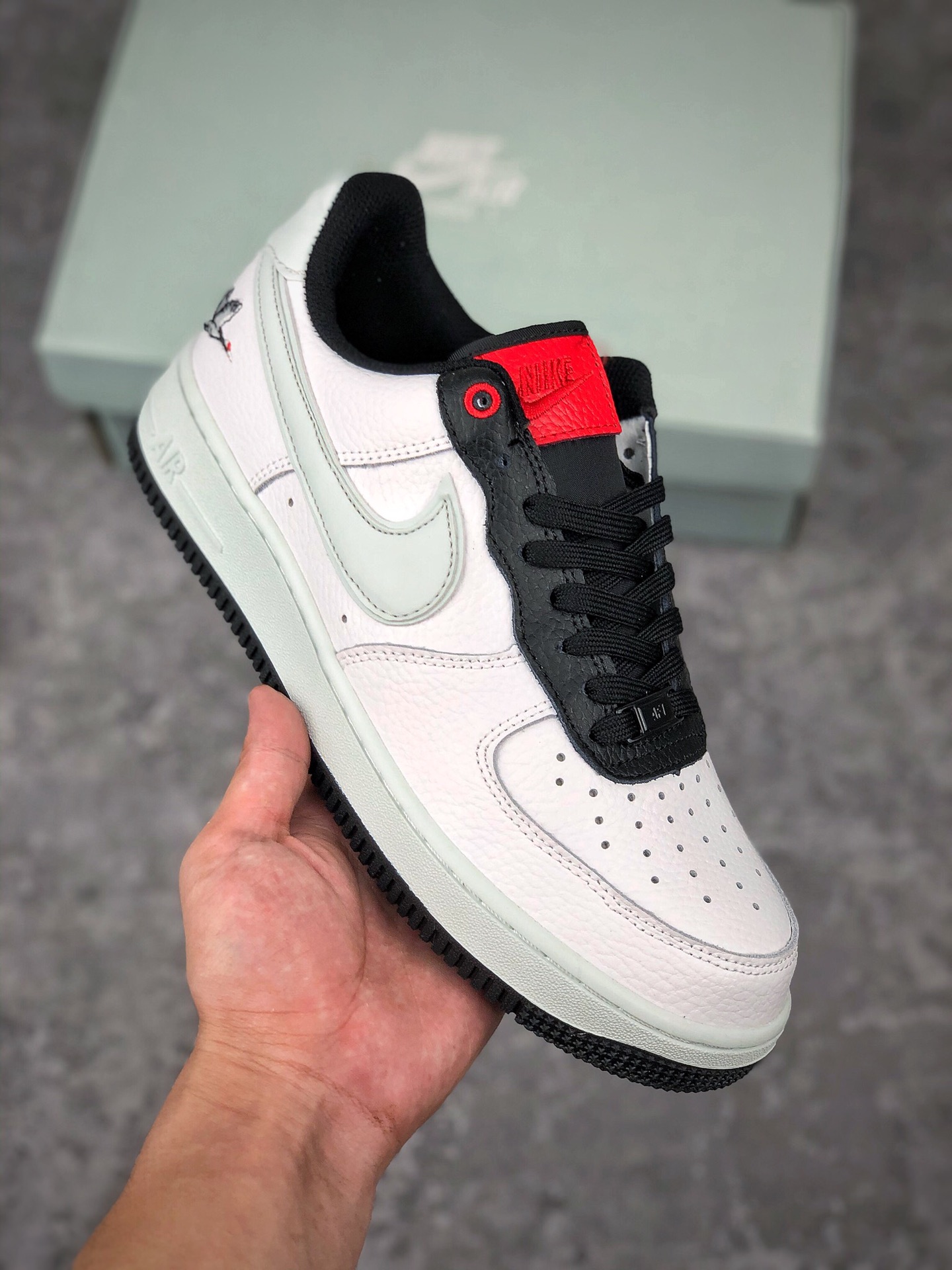  支持放店
Nike Air Force 1 Low