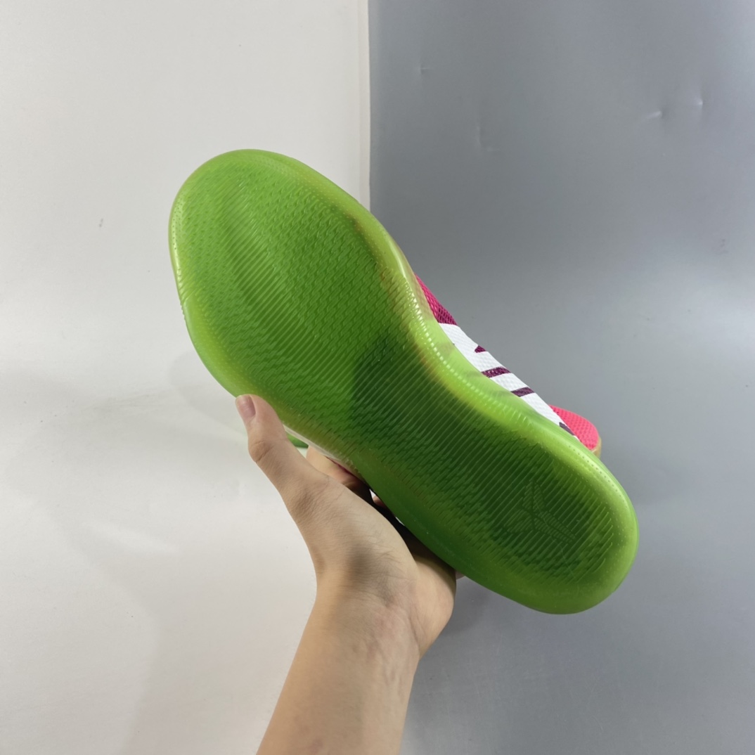 P240  Nike Kobe 11 EM 科比11代篮球鞋运动鞋 玫红荧光绿 刺客 836184-635