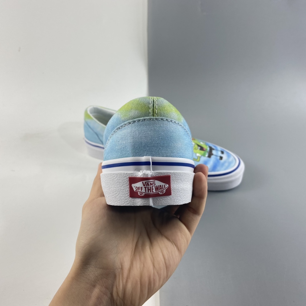 P150  Vans Slip On X 彩虹海绵宝宝联名一脚蹬限量款”高端支线卡通情侣低帮硫化帆布休闲运动板鞋“彩色卡通”VN0A5KXMZAW