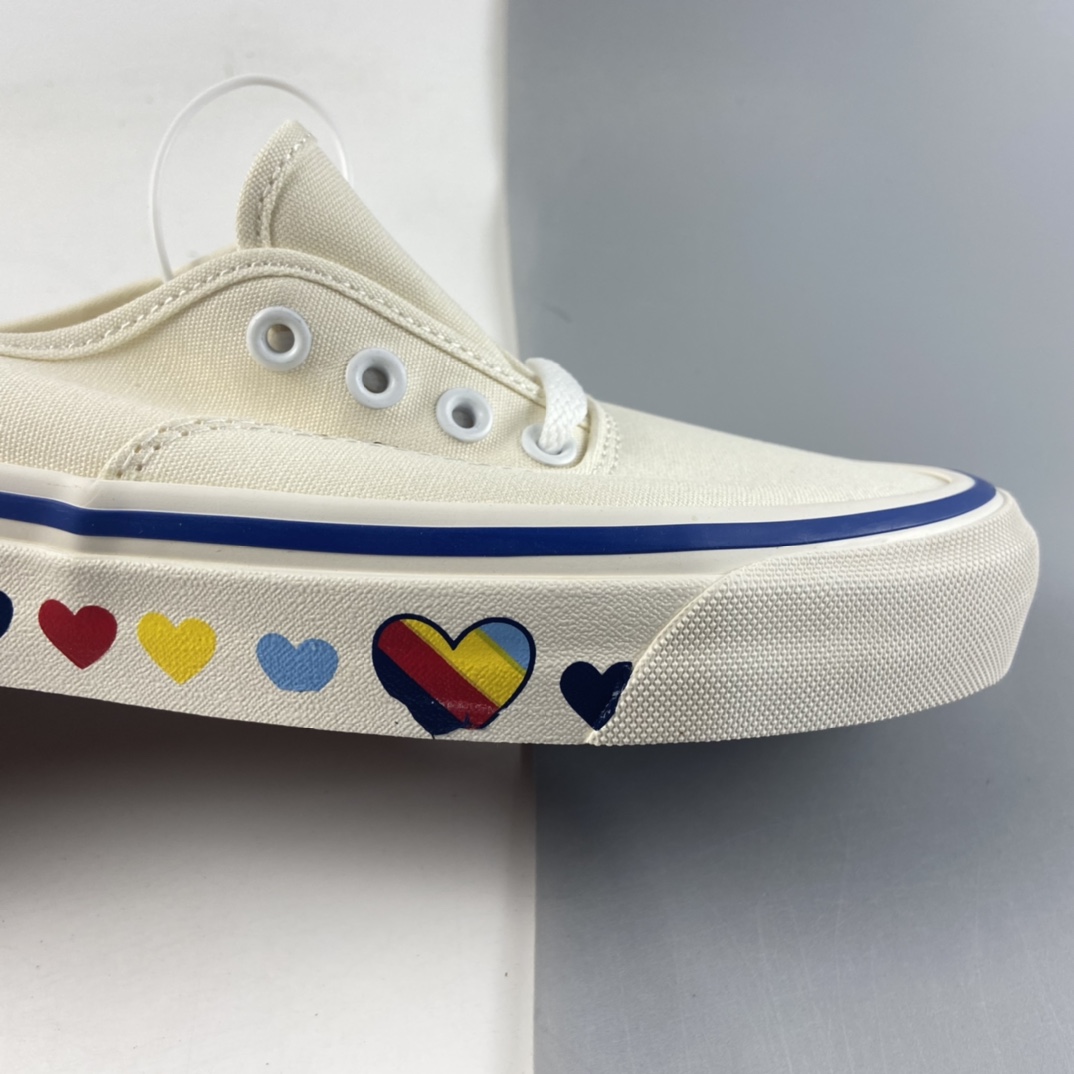 P140  Vans Authentic 安纳海姆情人节限定米白爱心半拖 VN0A54F7JTT