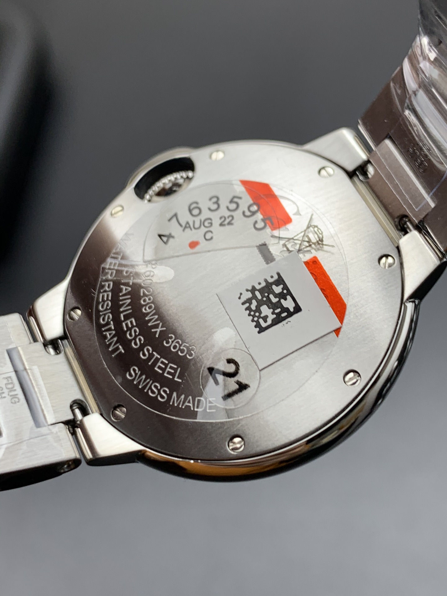 Cartier V7 33石英气球