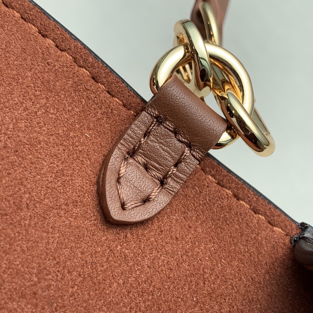 Louis Vuitton LV Padlock on Strap 腋下包 M80763焦糖色