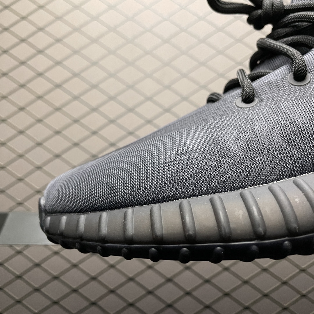 Adidas Yeezy Boost 350V2 "Mono Black" Kanye West Yeezy GX3791 Sizes: 36 6