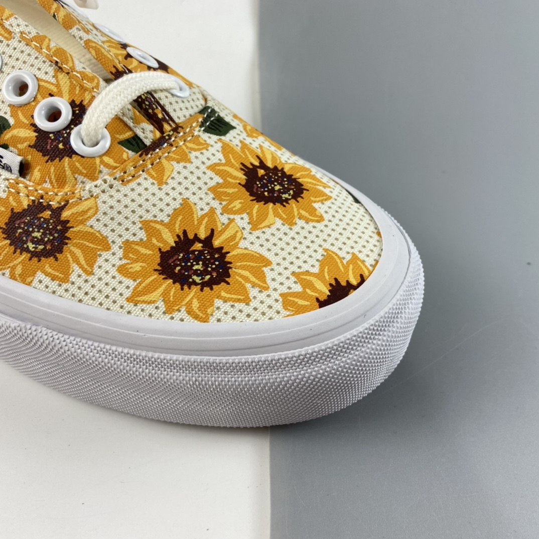 P140  Vans Authentic 清晰夏日半拖雏菊向日葵 印花 VN0A5HYP6SR