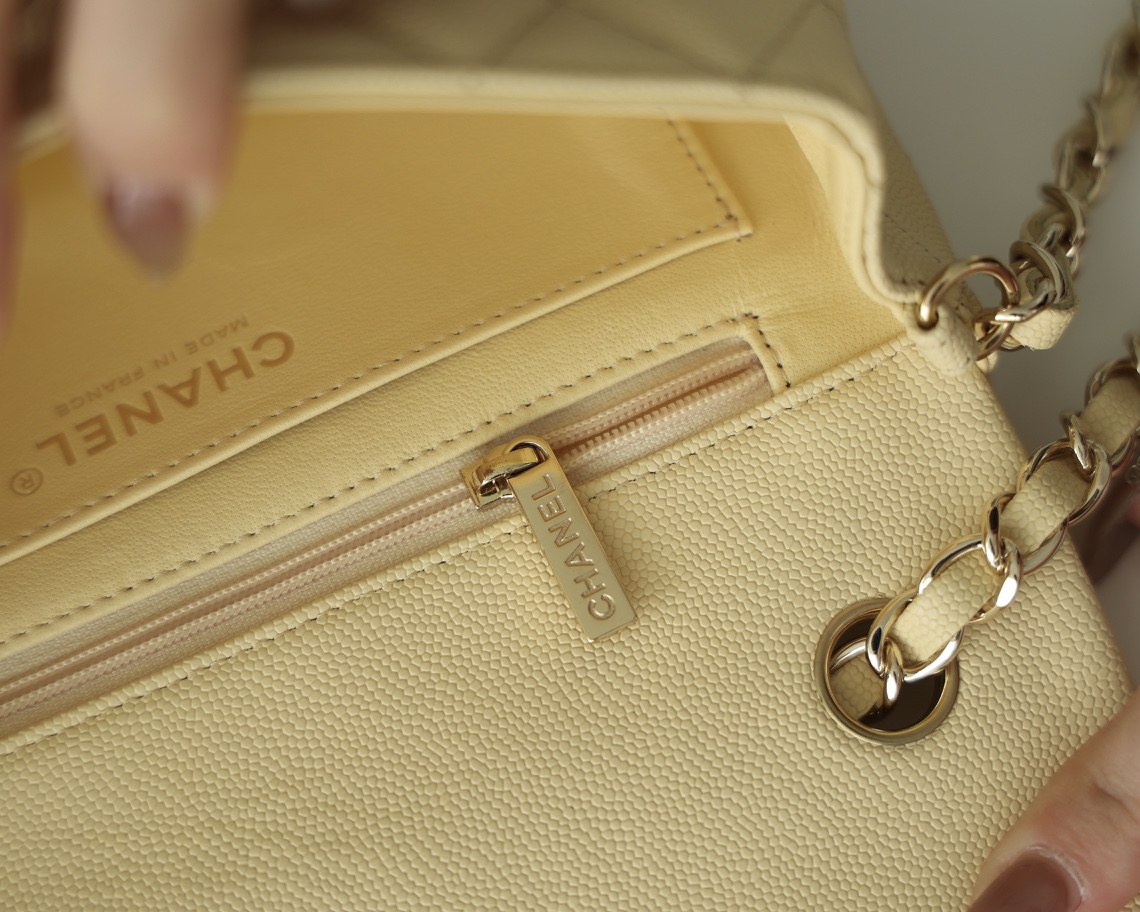 Chanel CF20大mini Classic flap bag A01116牛皮小鸡黄