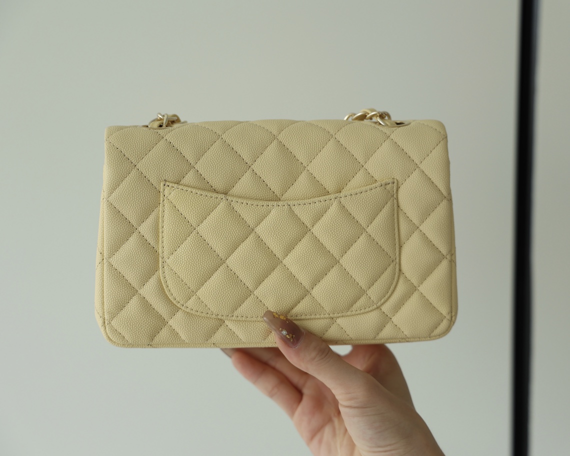 Chanel CF20大mini Classic flap bag A01116牛皮小鸡黄