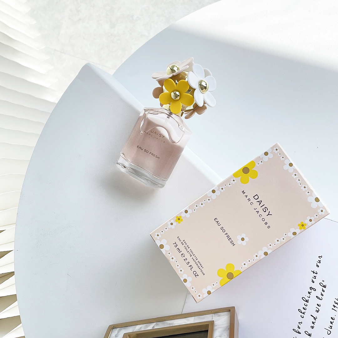 MiniCost Perfume 9