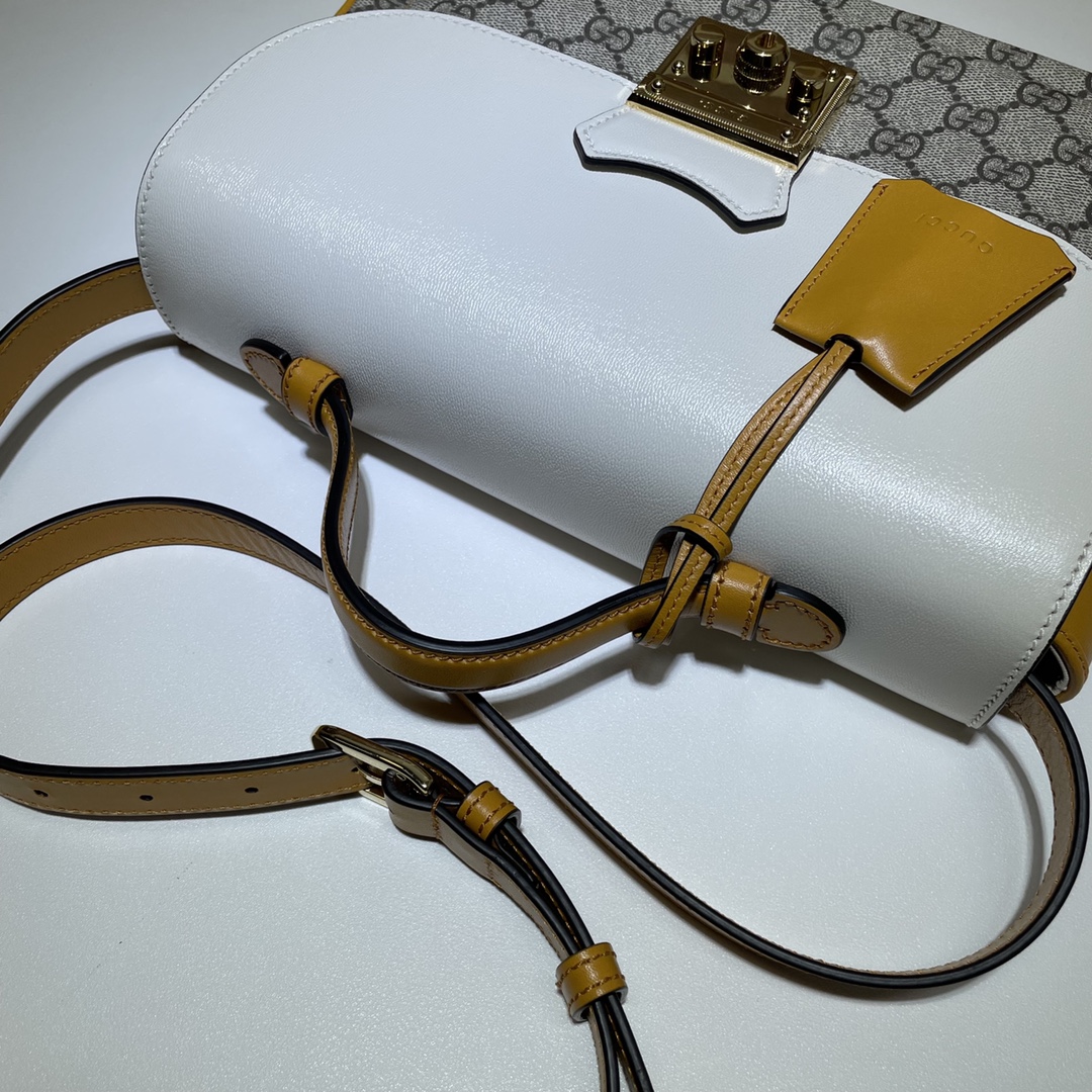 GUCCI古驰Padlock系列小号肩背包644527