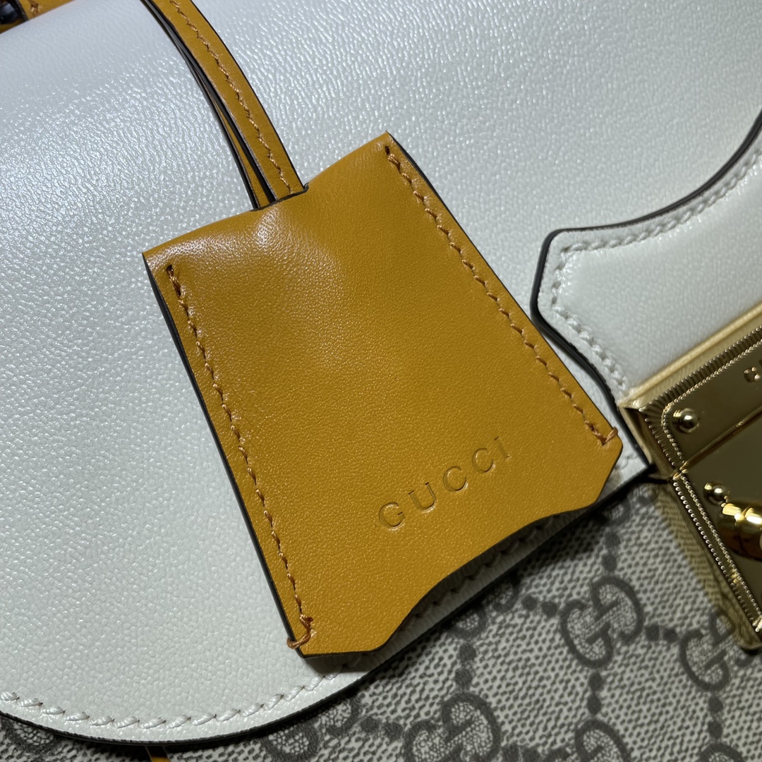 GUCCI古驰Padlock系列小号肩背包644527