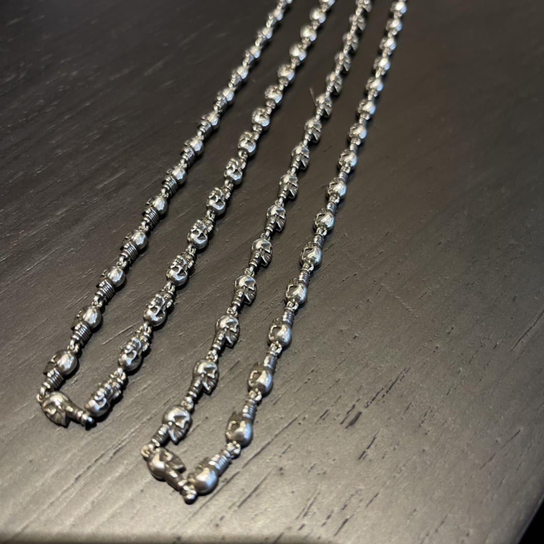 Chrome Hearts 新品上架𝗖𝗵𝗿𝗼𝗺𝗲 𝗛𝗲𝗮𝗿𝘁𝘀 克罗心桃心骷髅头项链