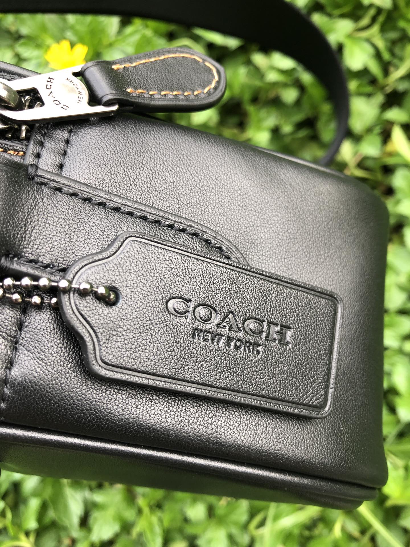 Coach C家纯原C4148 2021最新款COACH 蔻驰 奥莱款 款 全头层牛皮、男士单肩背斜挎包