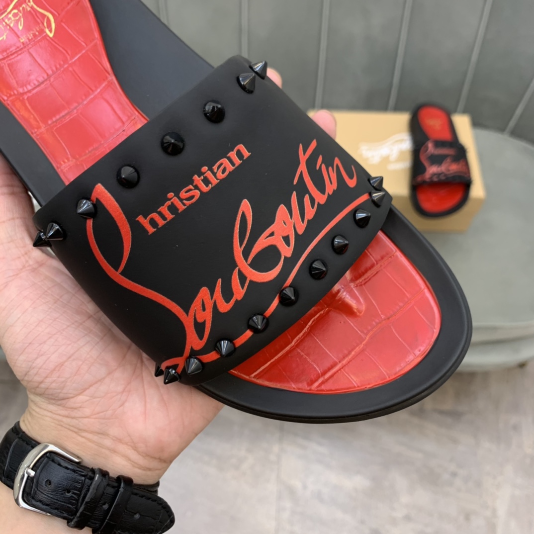 Precio de venta: P130 Marca: CL Red Bottom Shoes* "CL*" zapatillas Talla: 38-44 (se puede personaliz