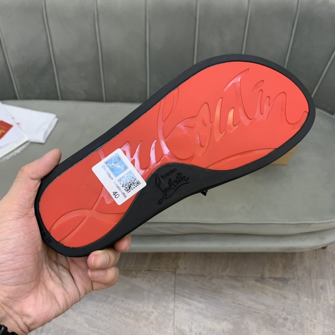 Precio de venta: P130 Marca: CL Red Bottom Shoes* "CL*" zapatillas Talla: 38-44 (se puede personaliz
