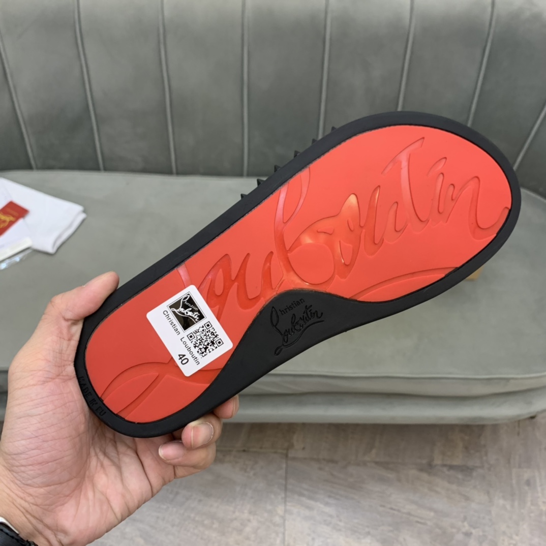Precio de venta: P130 Marca: CL Red Bottom Shoes* "CL*" zapatillas Talla: 38-44 (se puede personaliz