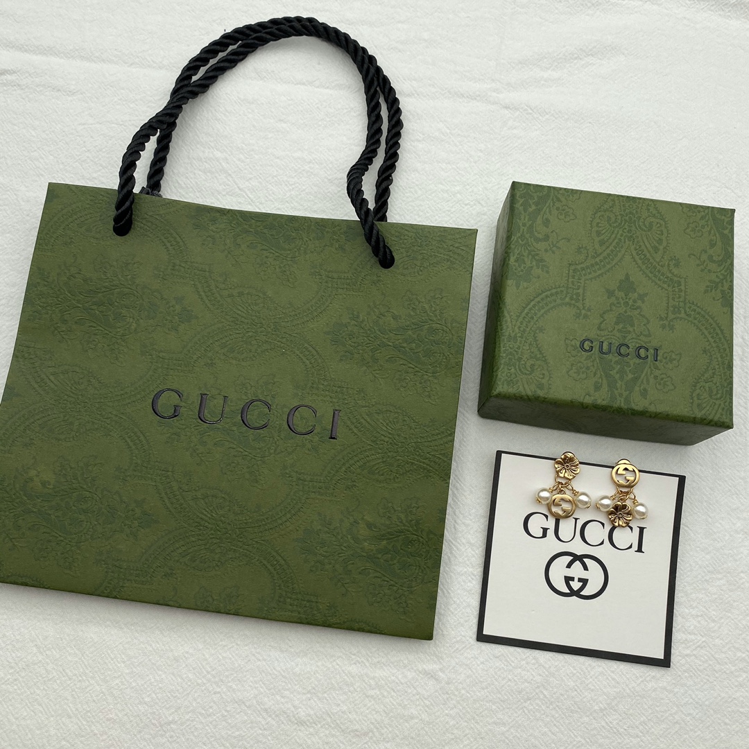 Gucci Réplicas
 Joyas Pendiente