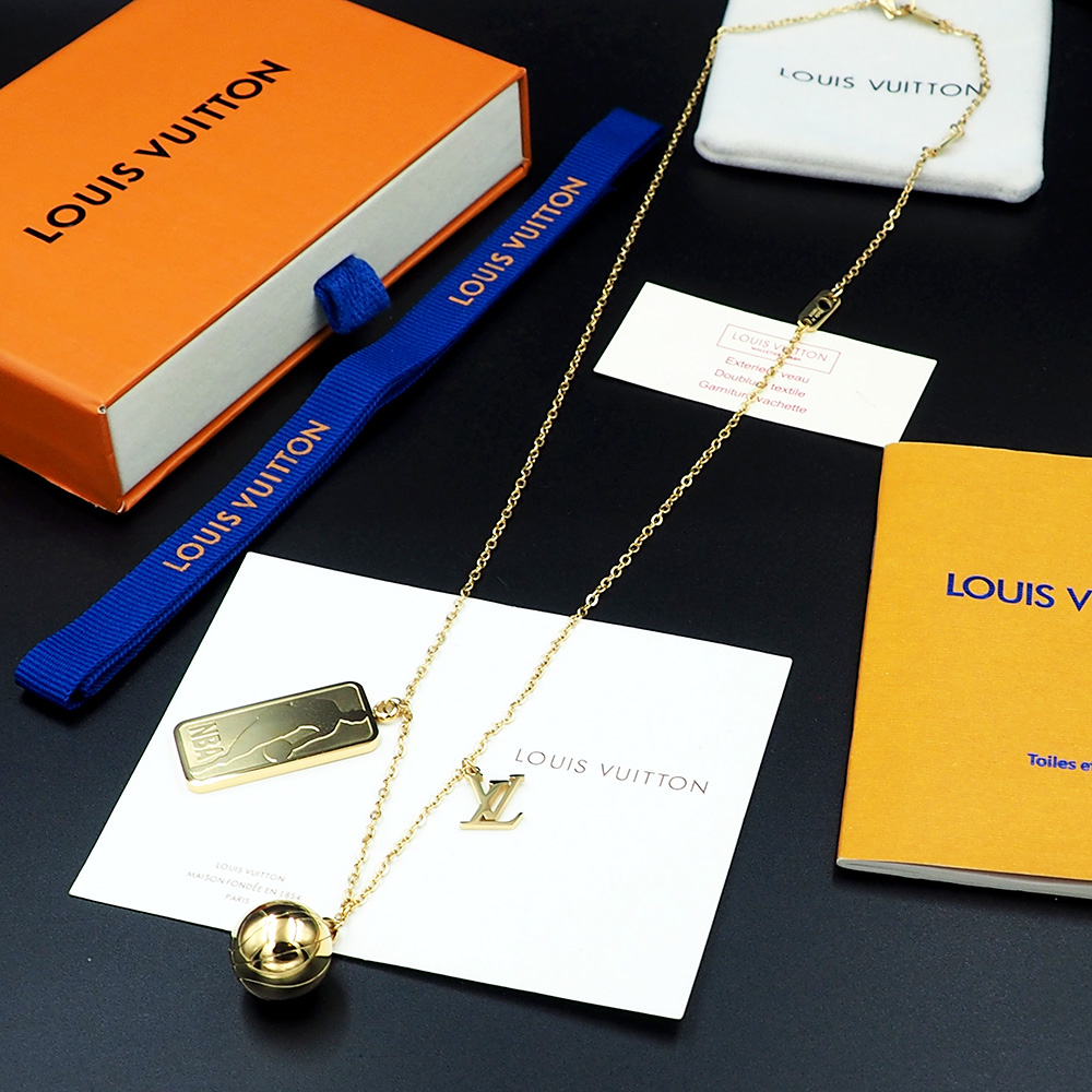 Louis Vuitton Haute Joaillerie Fine Jewelry Earrings Necklace Ring Ref 7