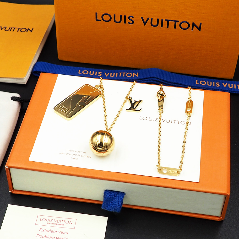 Louis Vuitton Haute Joaillerie Fine Jewelry Earrings Necklace Ring Ref 9
