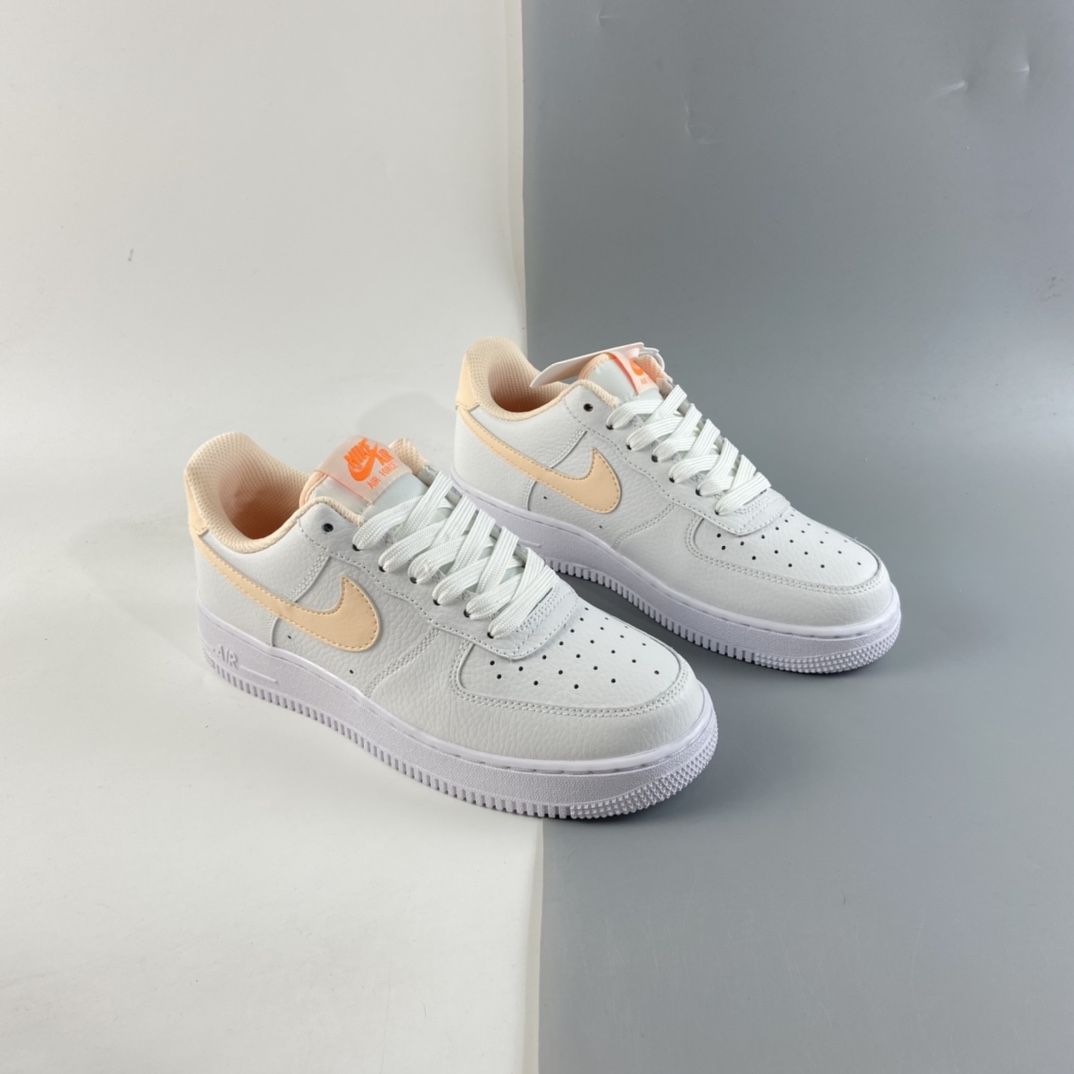 P200  Nk Air Force 1 空军一号低帮运动休闲板鞋 CT3839-102