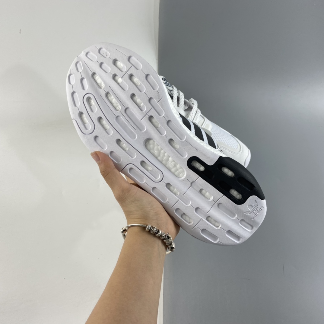 P220   Ad Originals 2020 Day Jogger Boost 三叶草2020版慢跑者系列高弹复古休闲运动跑鞋FY3022