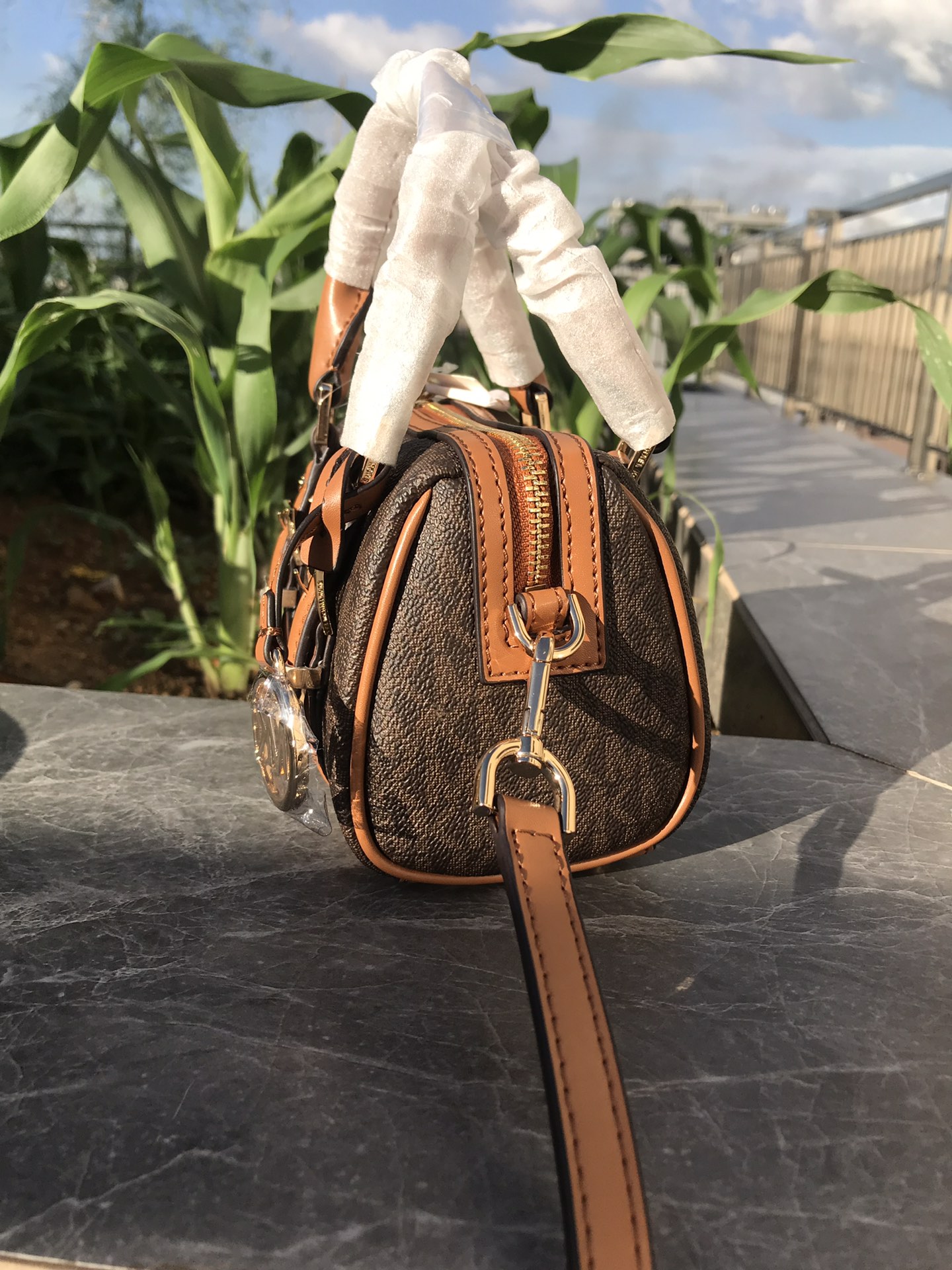 Michael Kors MK 新款Bedford Legacy迷你手提斜挎波士顿包