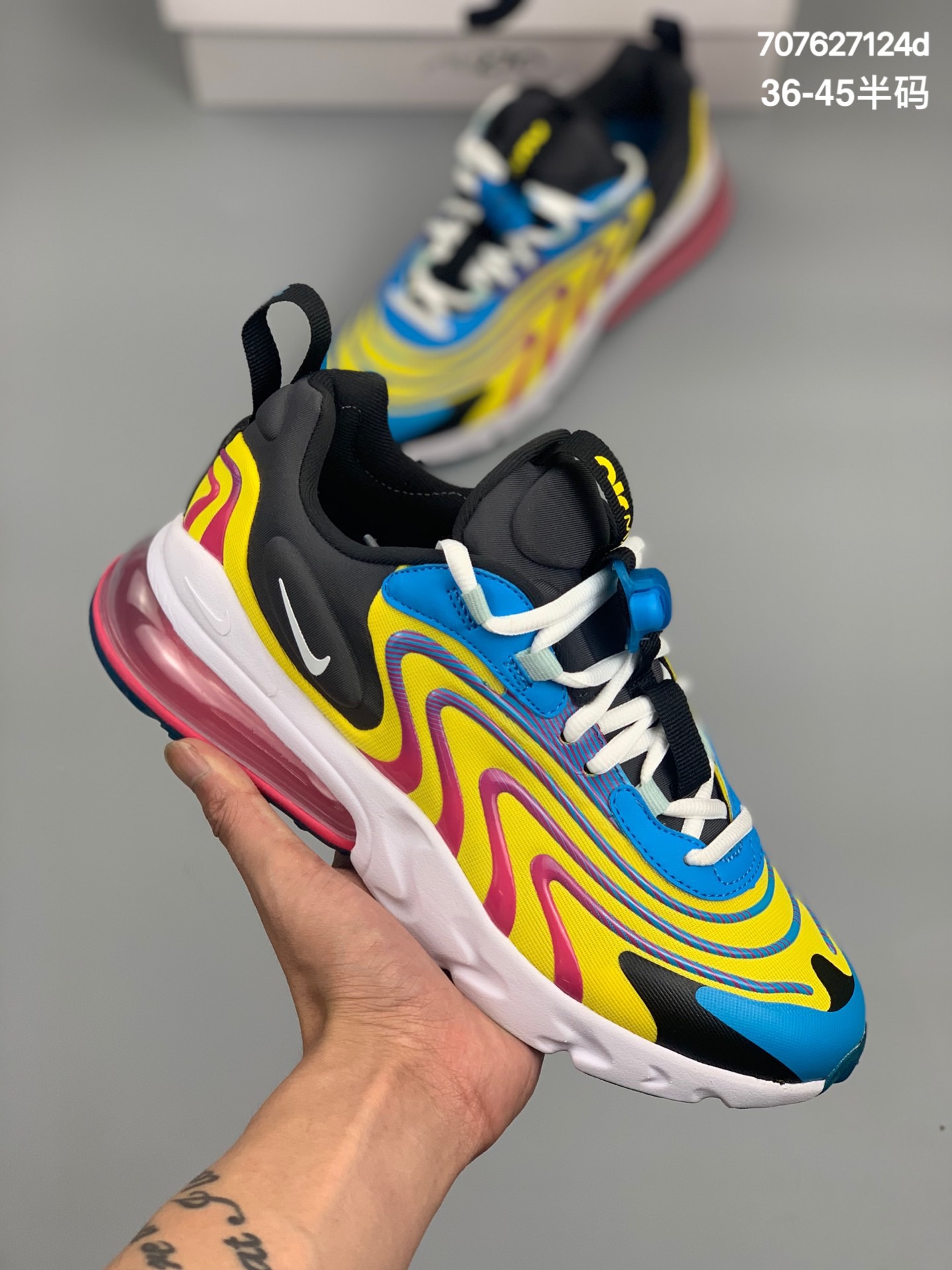 
Air Max 270 React ENG 大气垫休闲跑步鞋 原厂透气网面#MD发泡大底#一切工艺材料均严格按照原鞋要求定制和加工 正确白色反光鞋盒 后跟气垫卡色以及鞋垫印花 完全校准原鞋 鞋面鞋身材料纹路质感与正品完全一致。自从 Travis Scott x Air Max 270 React 曝光以来，不少鞋迷对这双  Air Max 270 React ENG 的评价变得更好了。配备澎湃后掌大气垫，外加 React 支持的 Air Max 270，脚感可谓非常出众 货号 CK2595-600 
尺码：36-45半码
编码:707627124d