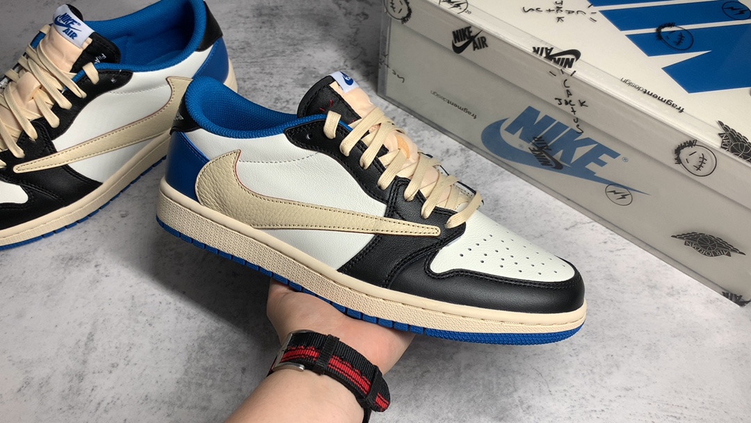 AJLow白蓝倒钩尺码36-47.5总裁PK出品-AirJordan1TravisScottxMilit