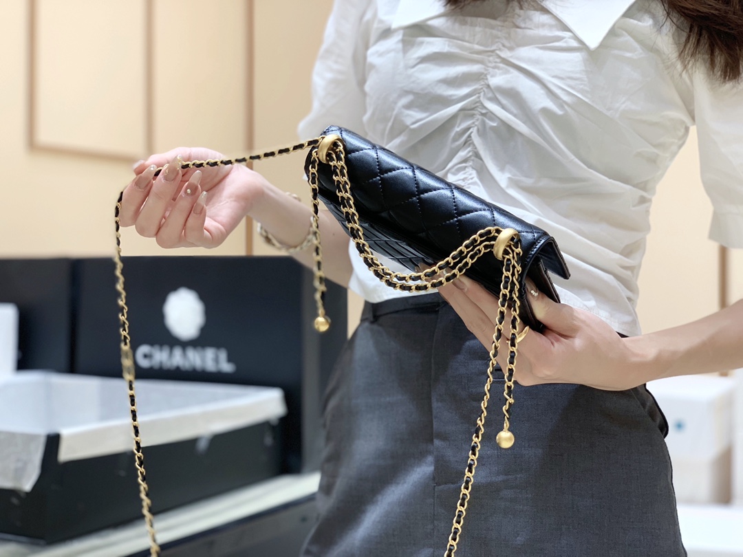 Chanel 2021早秋高级手工坊系列小金珠系列发财包 AP2289黑色