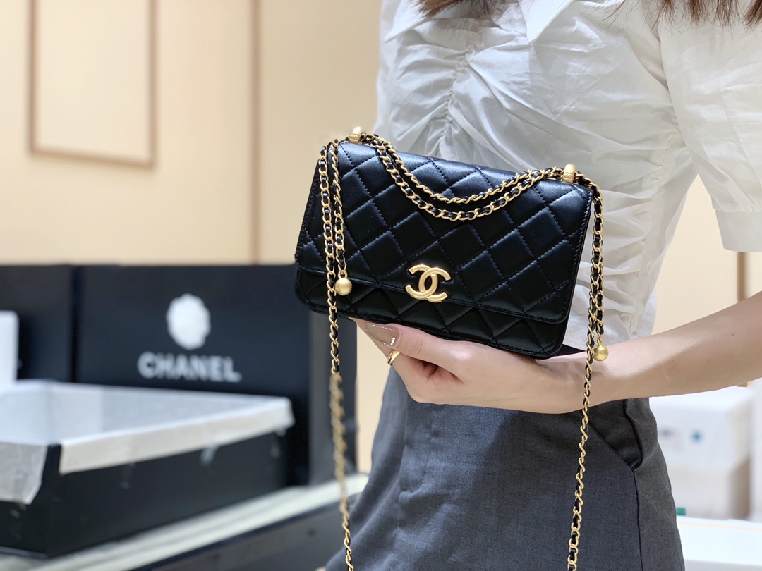 Chanel 2021早秋高级手工坊系列小金珠系列发财包 AP2289黑色