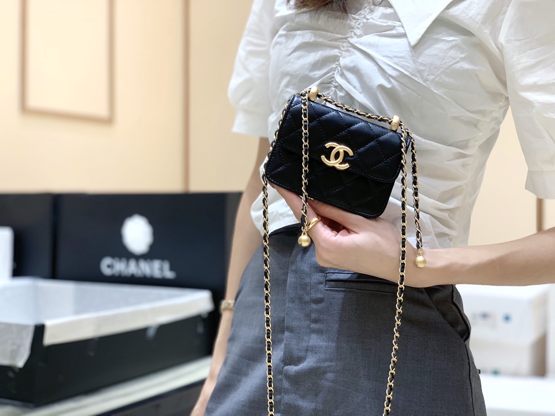 Chanel 2021早秋高级手工坊双金珠系列小方包 AP2290黑色