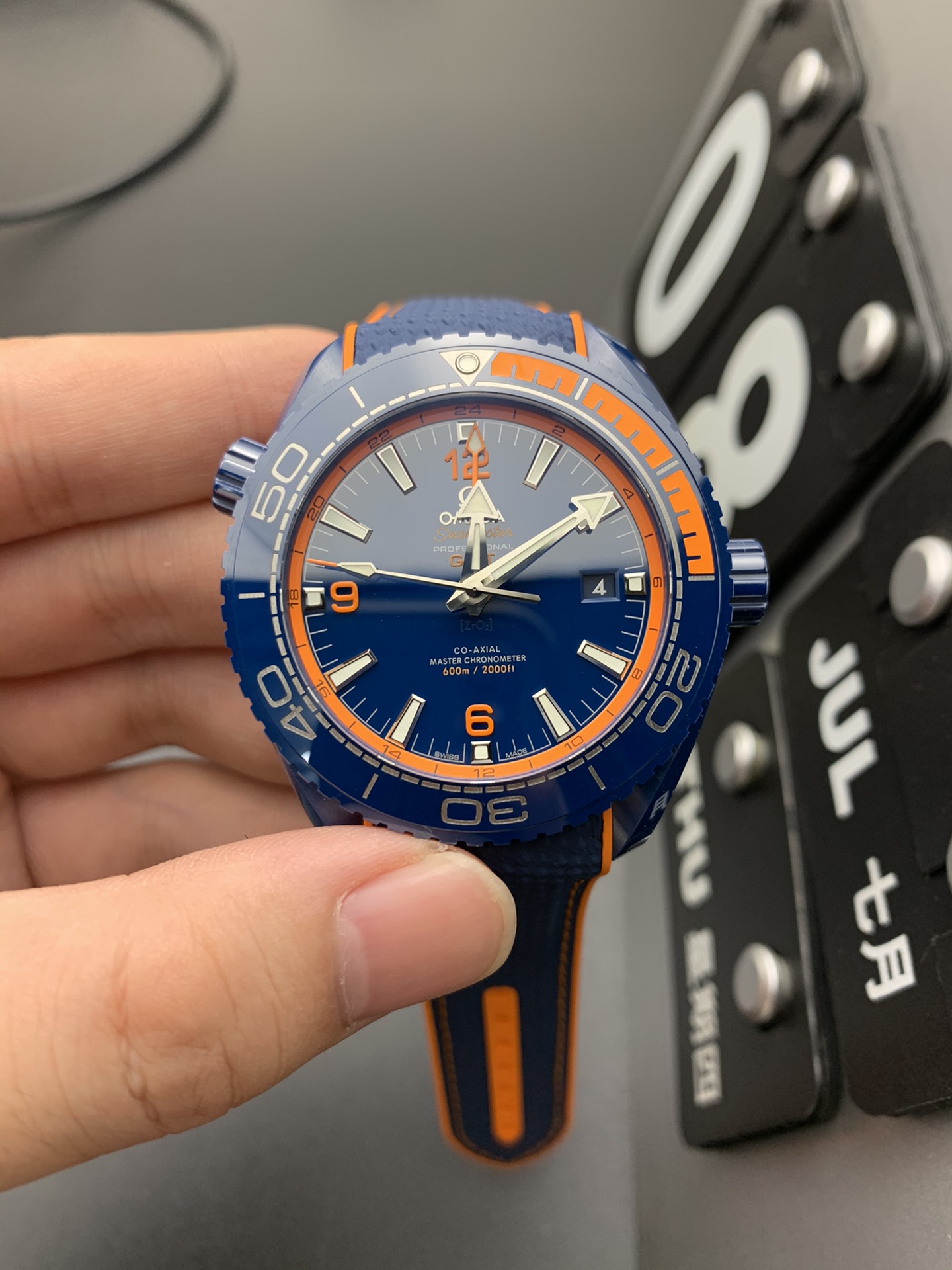 Omega 碧海之蓝