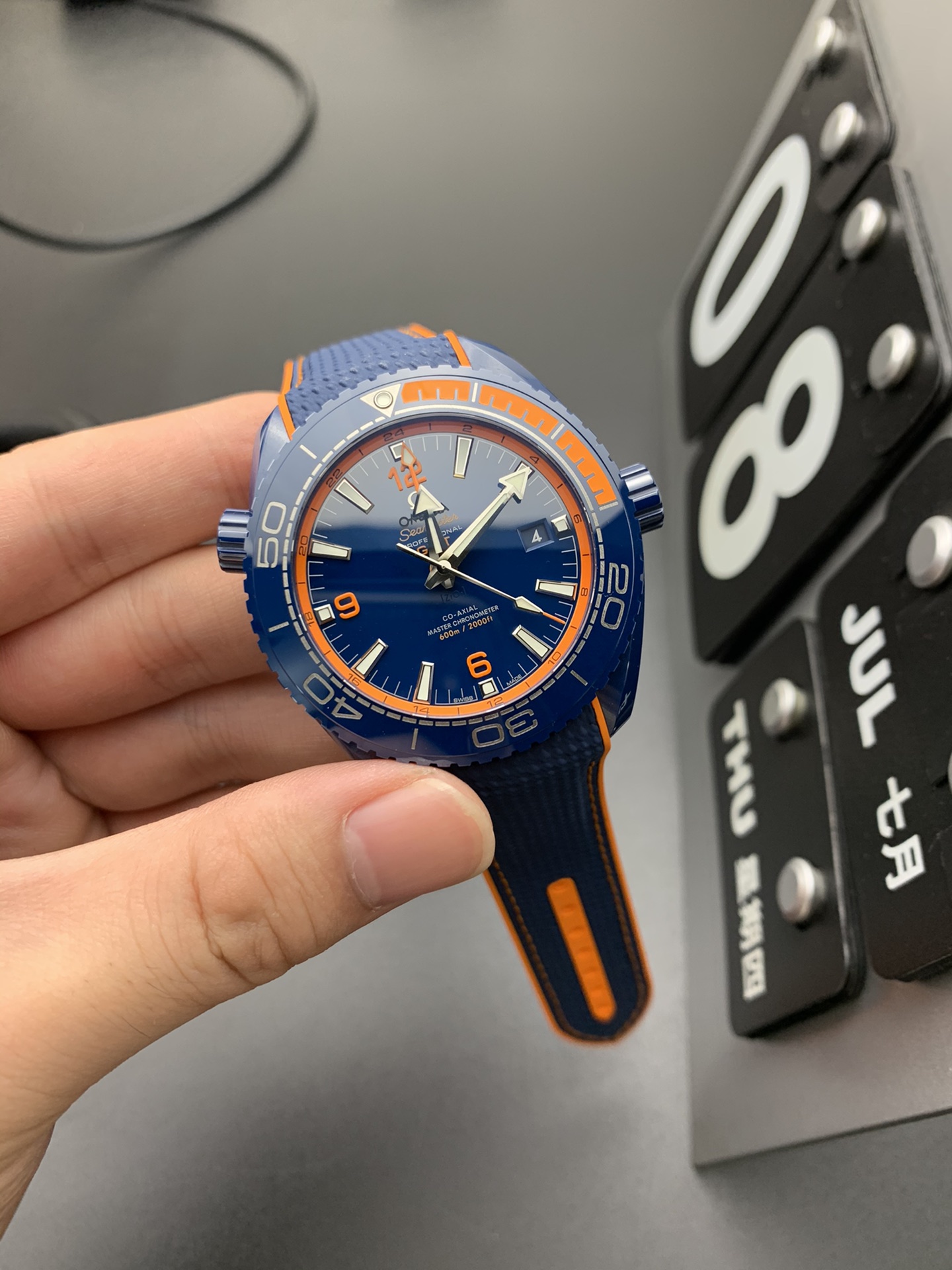 Omega 碧海之蓝