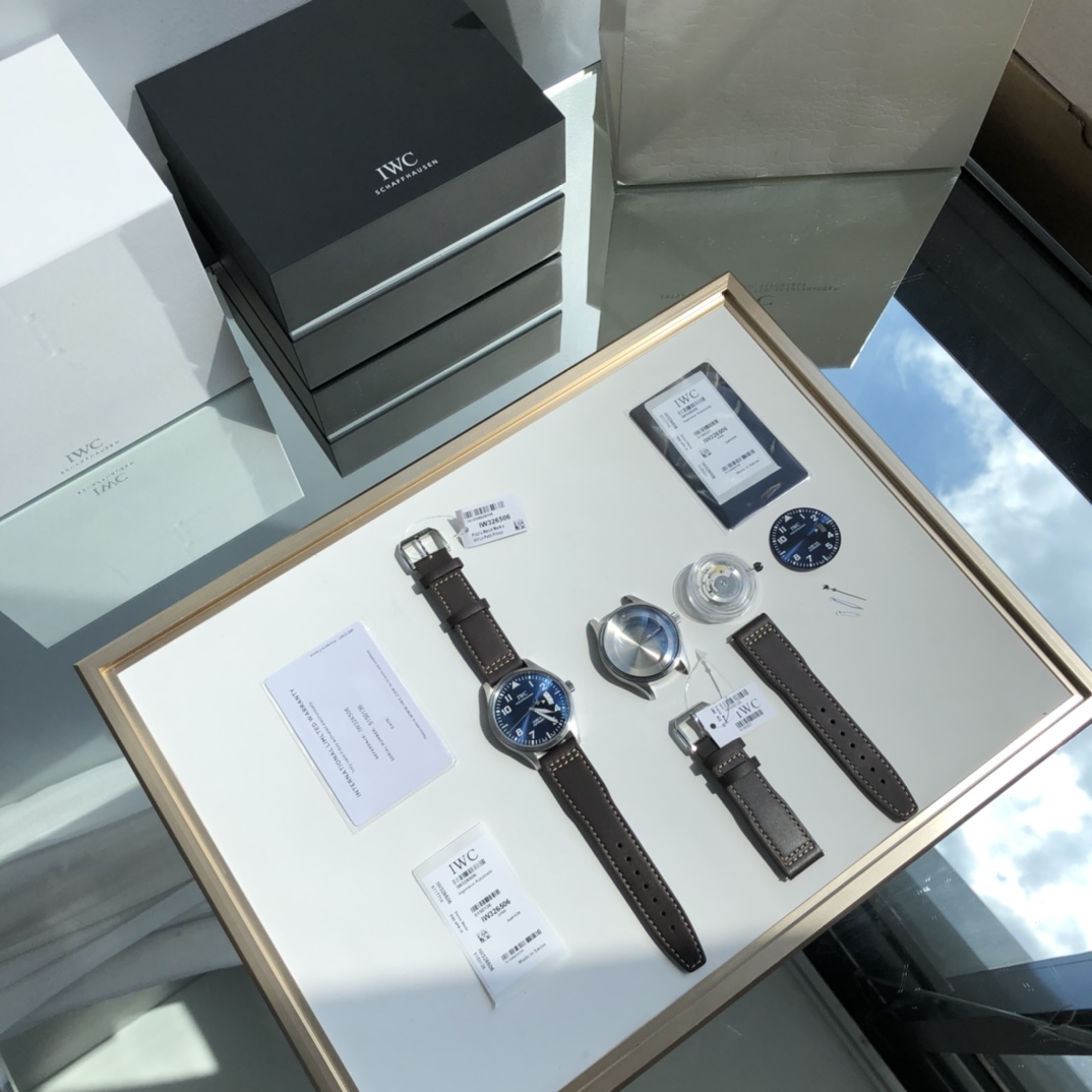 拆一只给大家讲解下