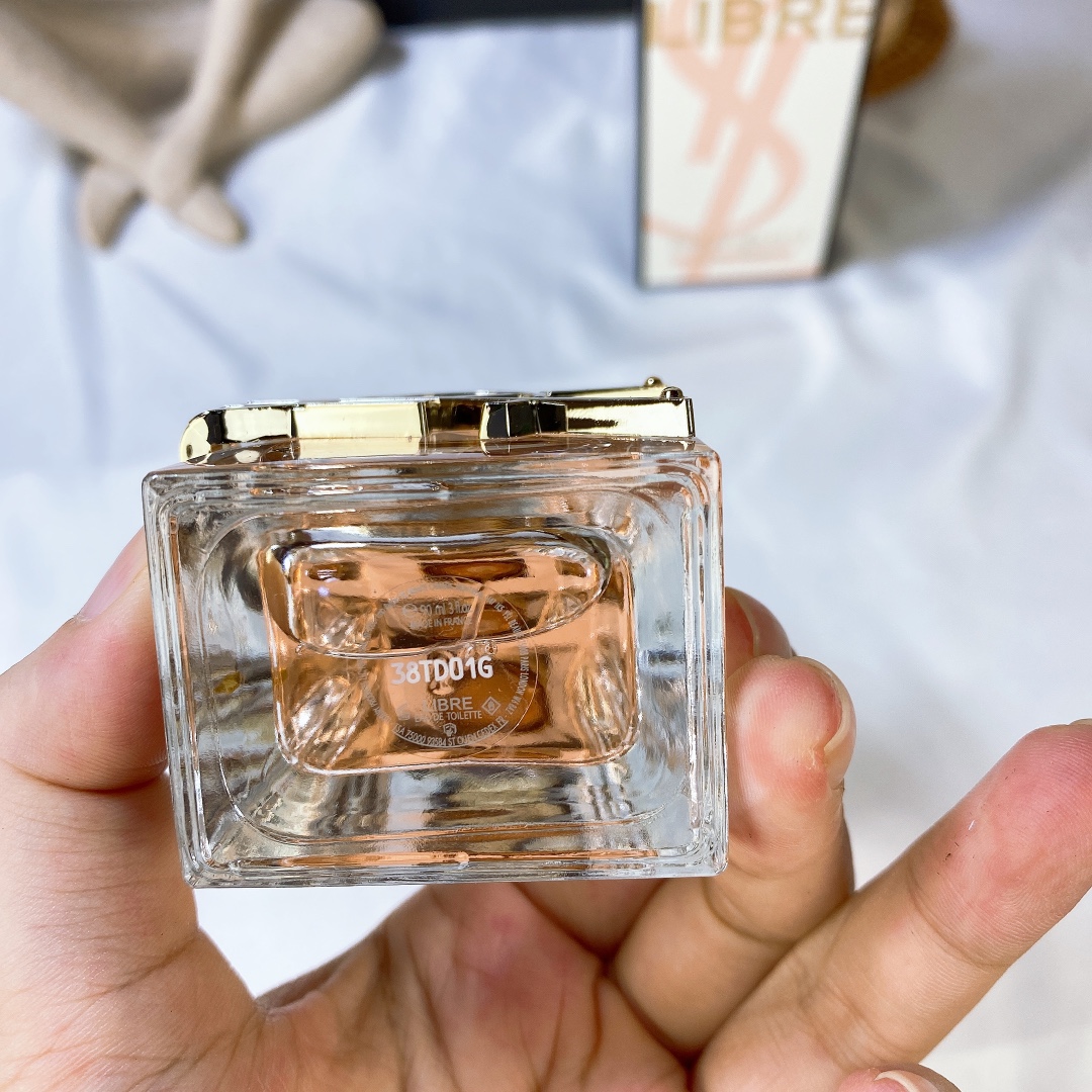 Yves Saint Laurent Libre Eau De Toilette - A Fresh, Floral Fragrance for Women 3 i1625735515 5741 2