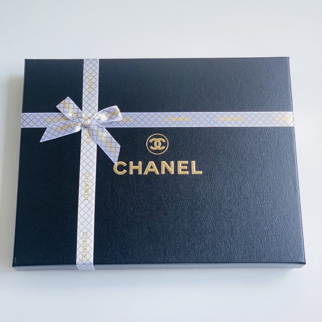 ¡Set de muestras de perfume Chanel 7.5ml nueve piezas! Contiene: 7.5ml*9.