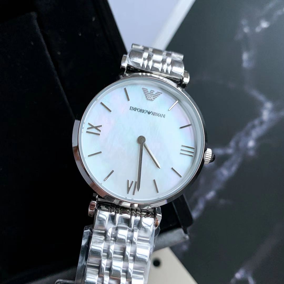 Часы Armani