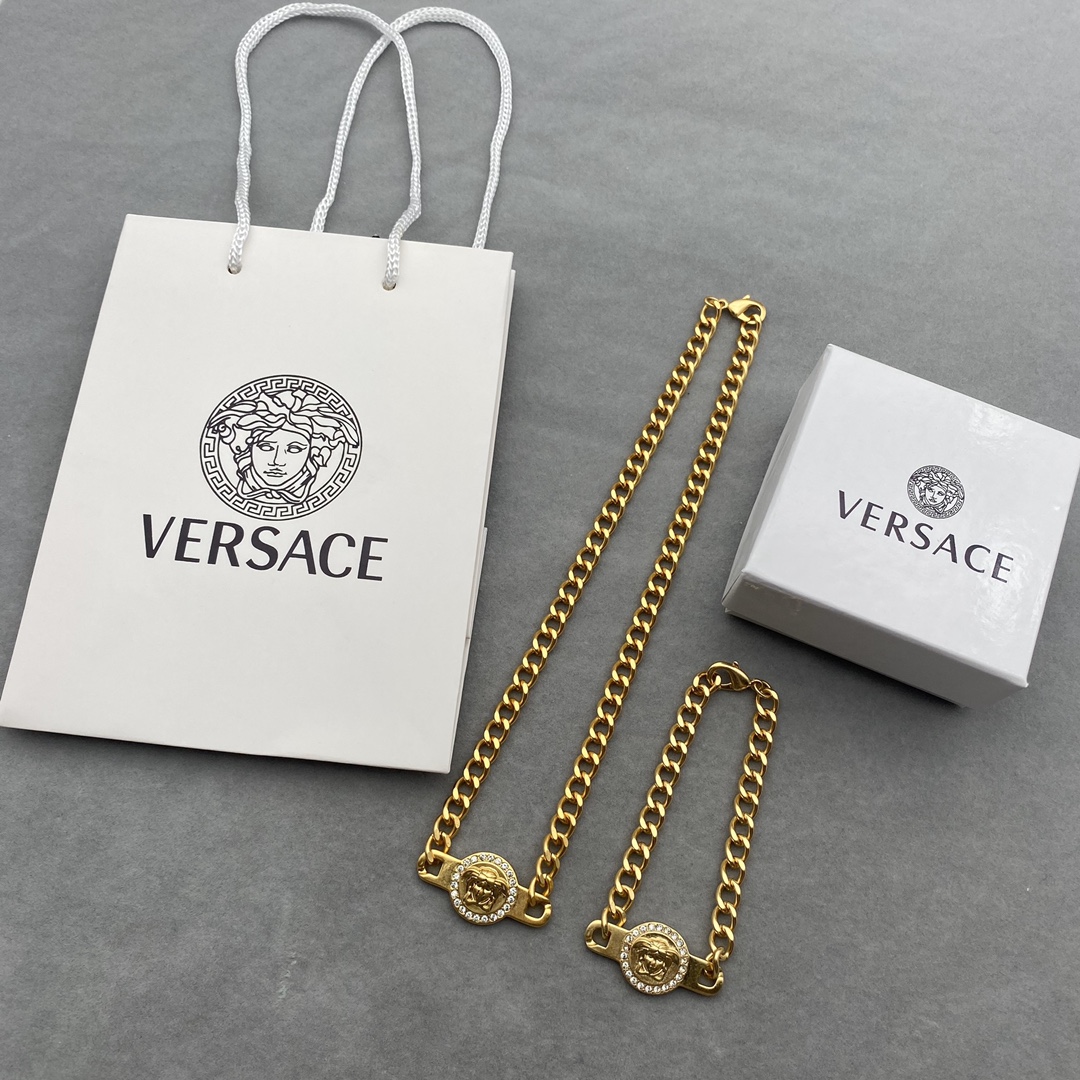 Buy Best High-Quality
 Versace Jewelry Bracelet Necklaces & Pendants Vintage
