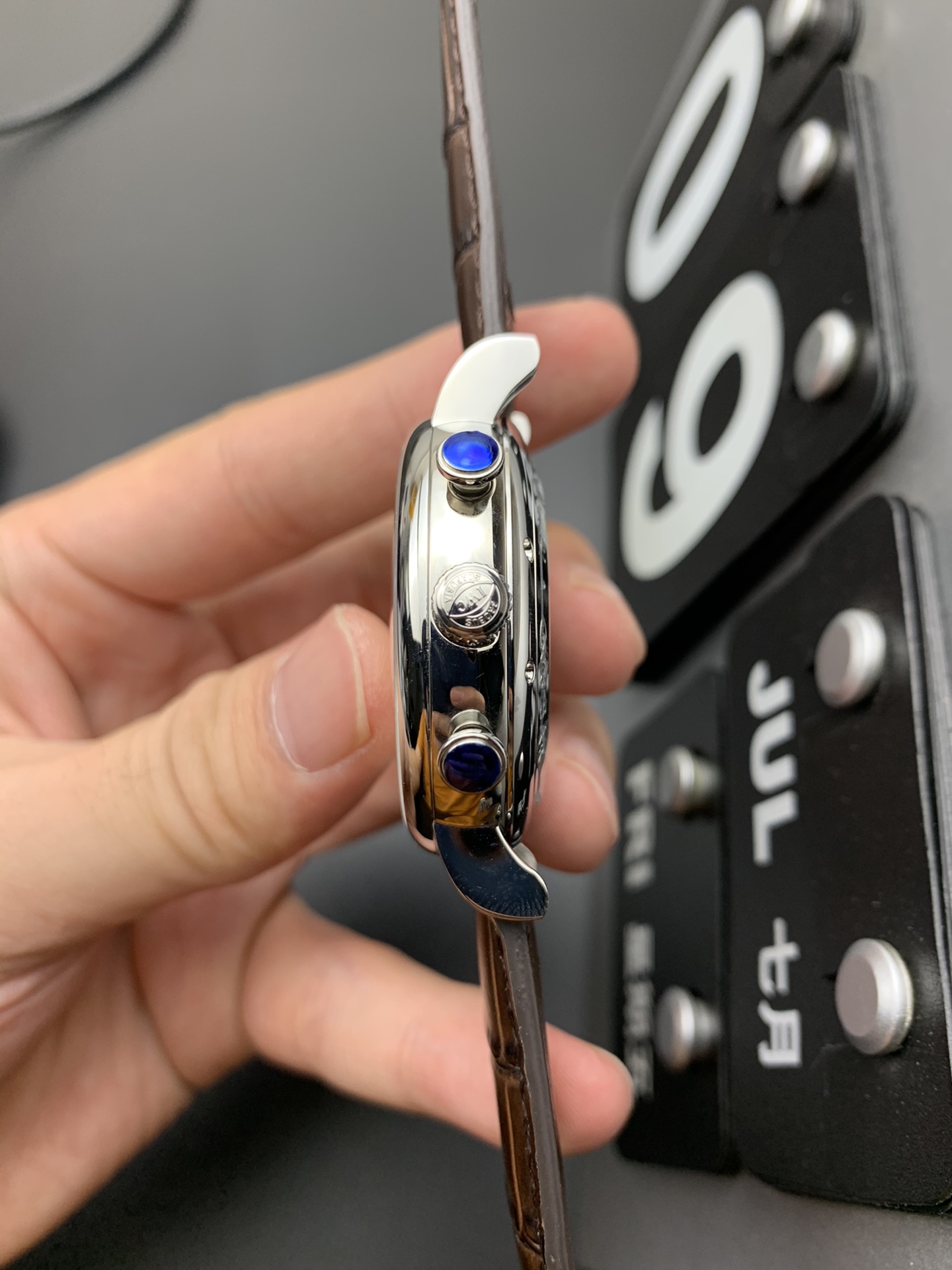 IWC 金针波涛计时