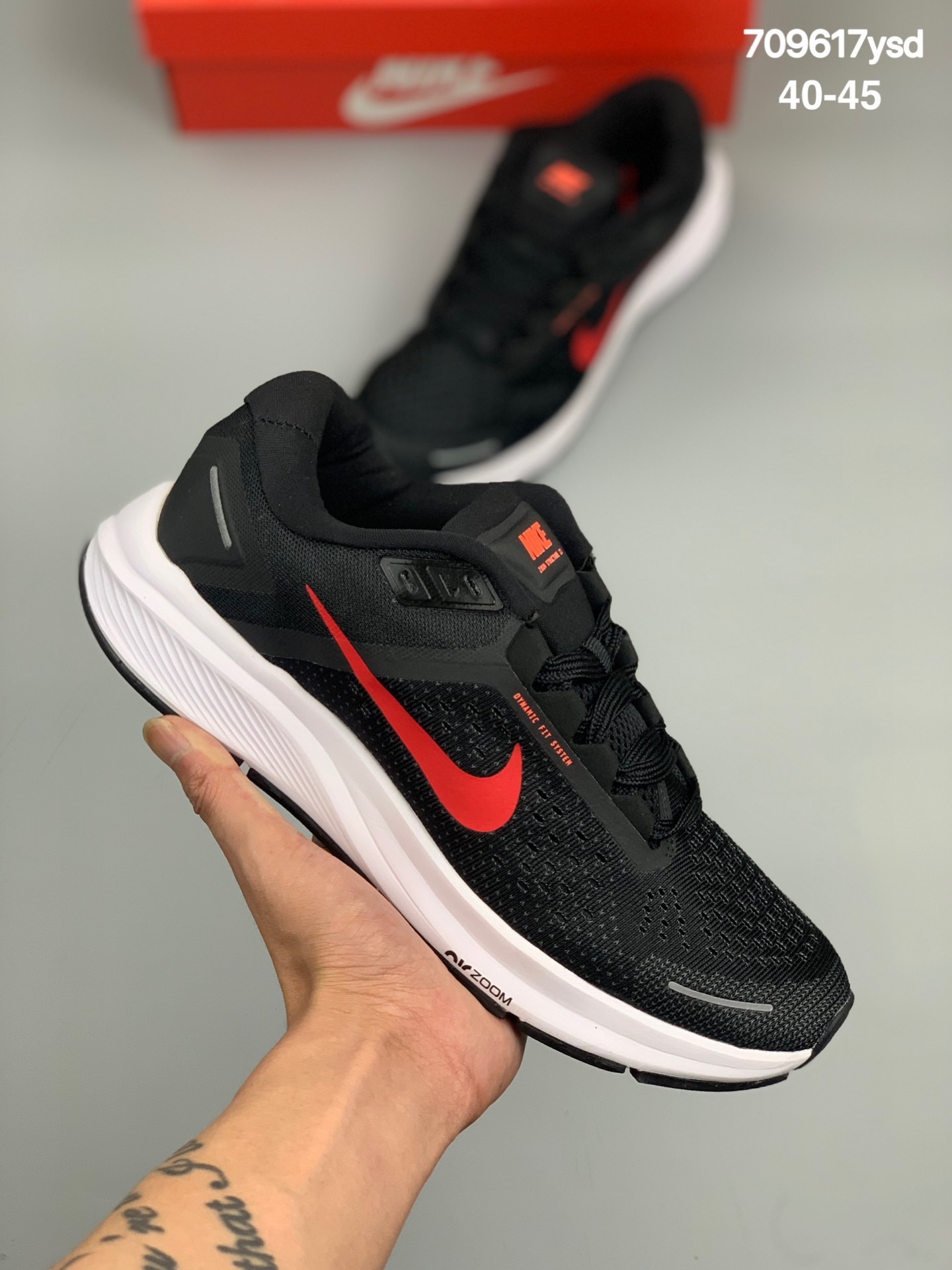 
Nike Zoom Structure 24登月贾卡面透气 舒适软底 抗磨避震跑鞋
货号：CZ6720-001
尺码：40-45
编码:709617ysd