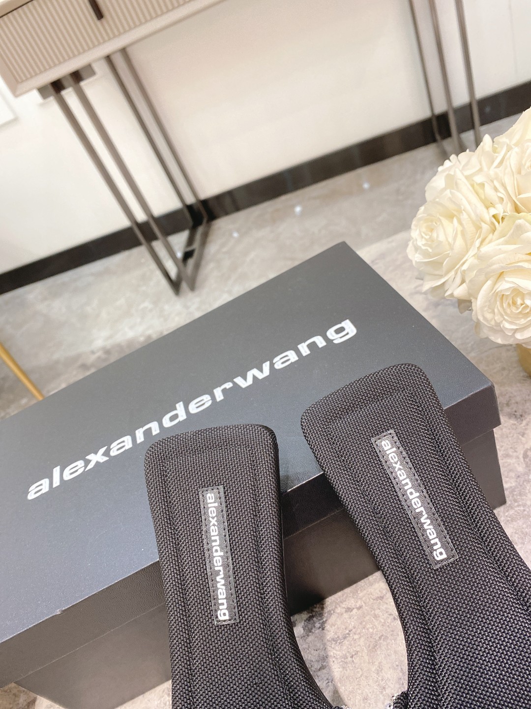Alexander Wang lexander Wang大王新款方头水钻拖鞋