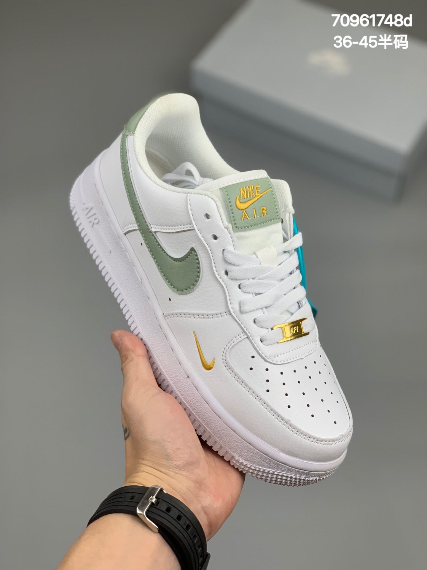 
 耐克/Air Force 1’07 B