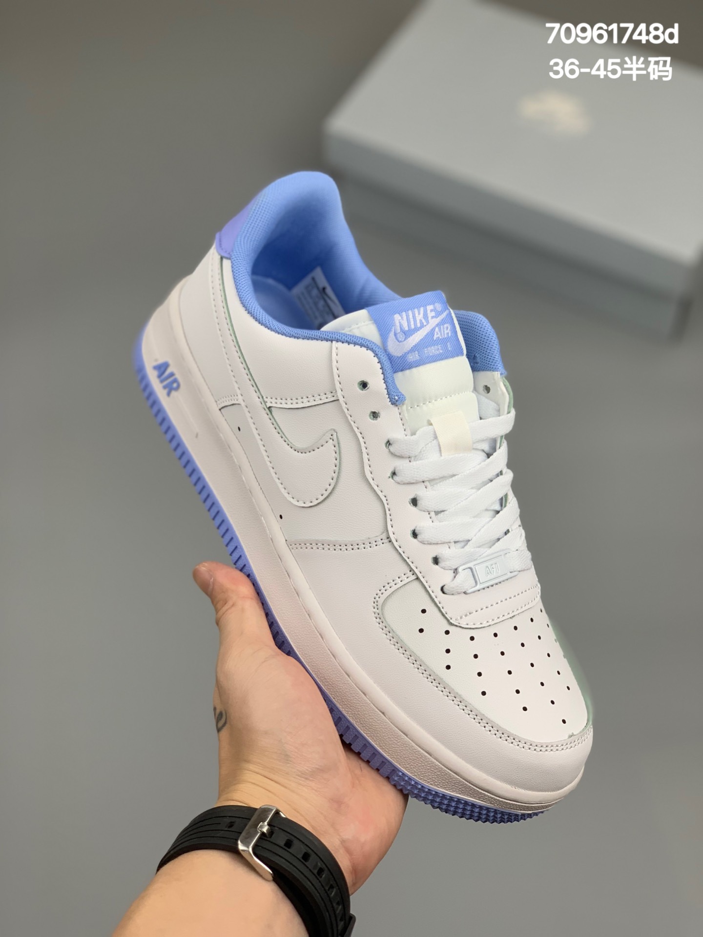 
 耐克/Air Force 1’07 B