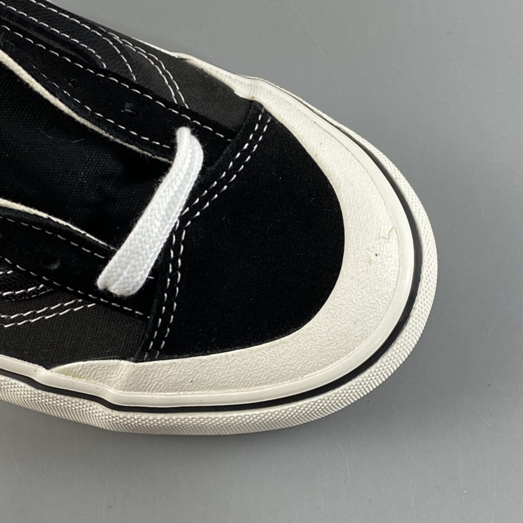 P150  Vans Style 36 范斯官方半月包头黑白火焰低帮运动板鞋 VN0A3ZCJROF