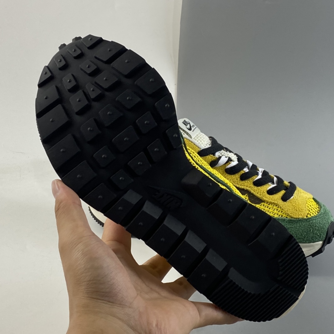 200  日式解构美学联名Sacai x Nike Pegasus Vaporfly SP 大重叠双钩子   CV1363-700