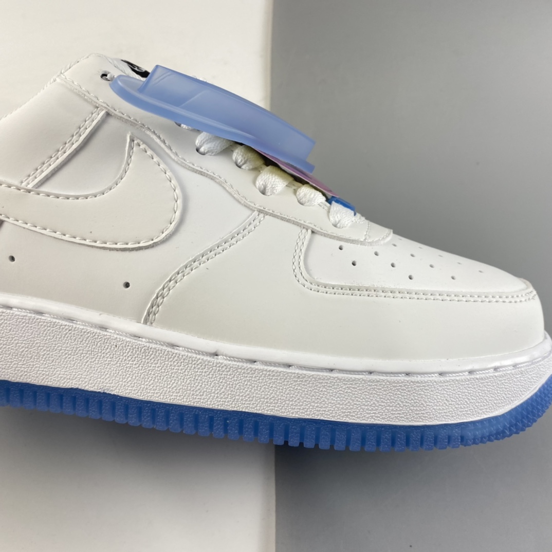 P240 Nk Air Force 1 空军一号紫光变色低帮运动休闲板鞋 DA8301-100