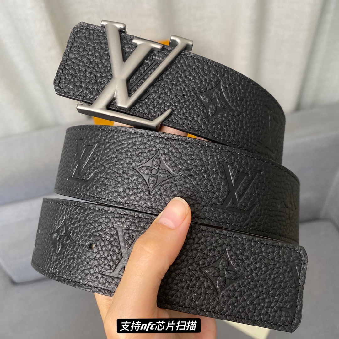 Louis Vuitton Belts Calfskin Cowhide