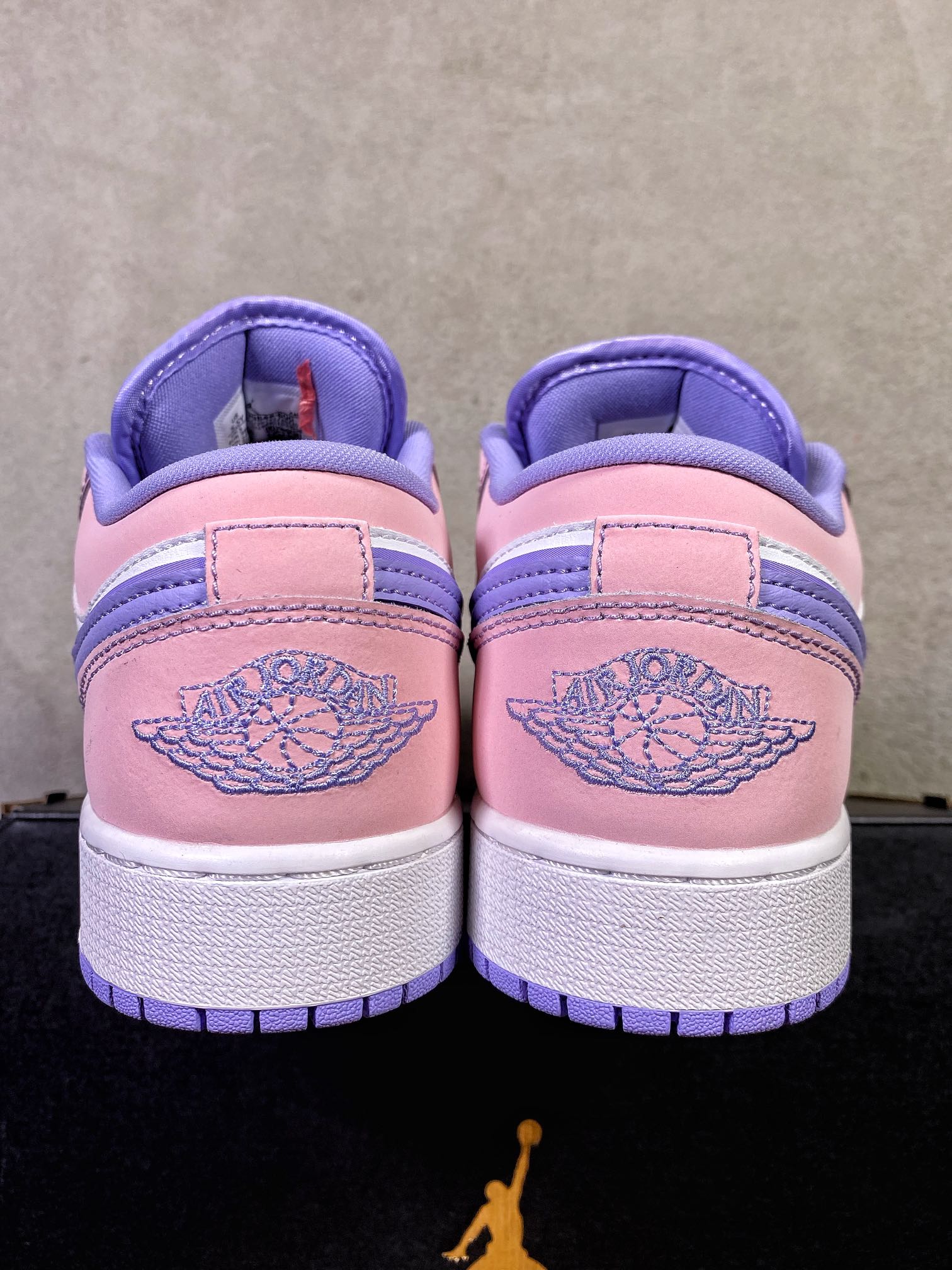 AJ1Low百紫粉尺码35.5-40纯原版出品-AirJordan1LowSEGSArcticPunch