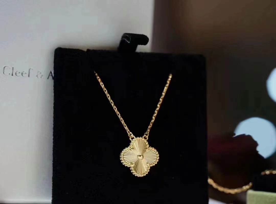 Van Cleef & Arpels Vca四叶草项链