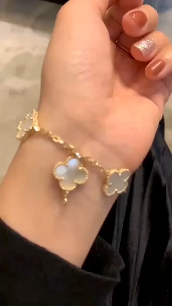 Van Cleef & Arpels VCA五花手链