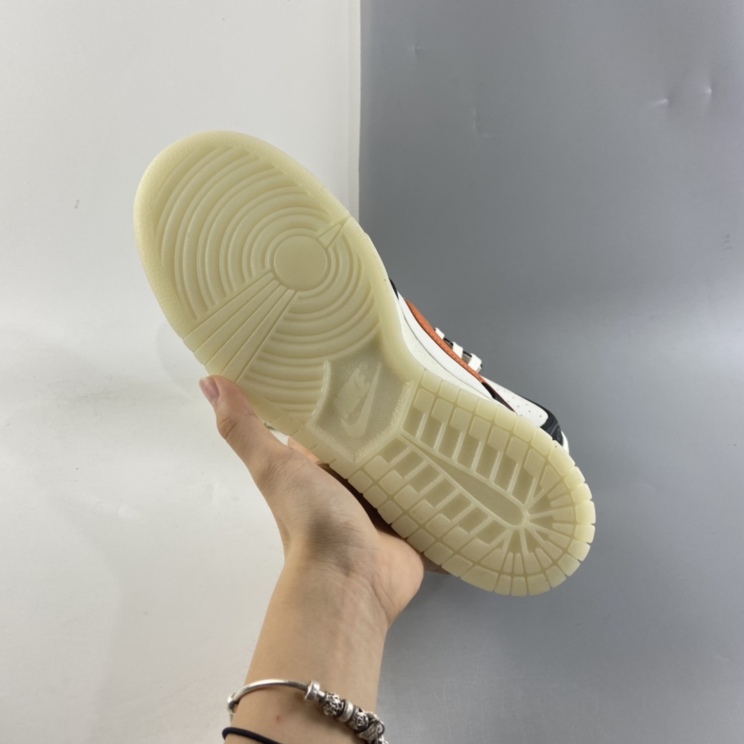 P360  Nike Dunk SB Low Pro ”Halloween ＂万圣节 黑白橙 夜光 复古低帮休闲运动滑板板鞋 DD3357-100